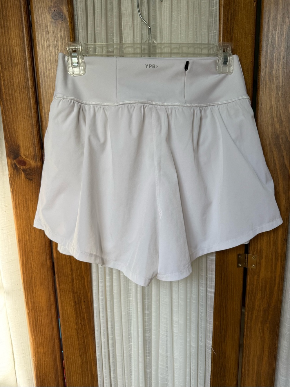 Women’s White Athletic Skort with Built-In Shorts - Picture 4 of 4